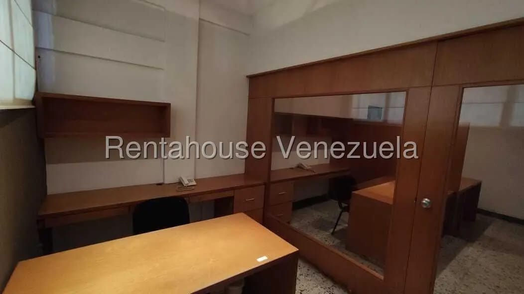 Comercial (Oficina) en Alquiler en San Martin, Zulia - 15