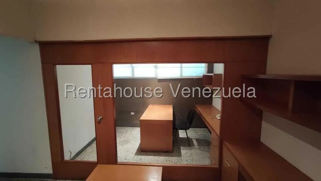 Comercial (Oficina) en Alquiler en San Martin, Zulia - 17