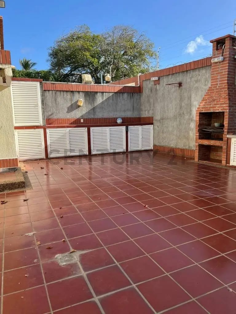 Casa Moderna en la Asuncion Las Huertas, La Asuncion - 11