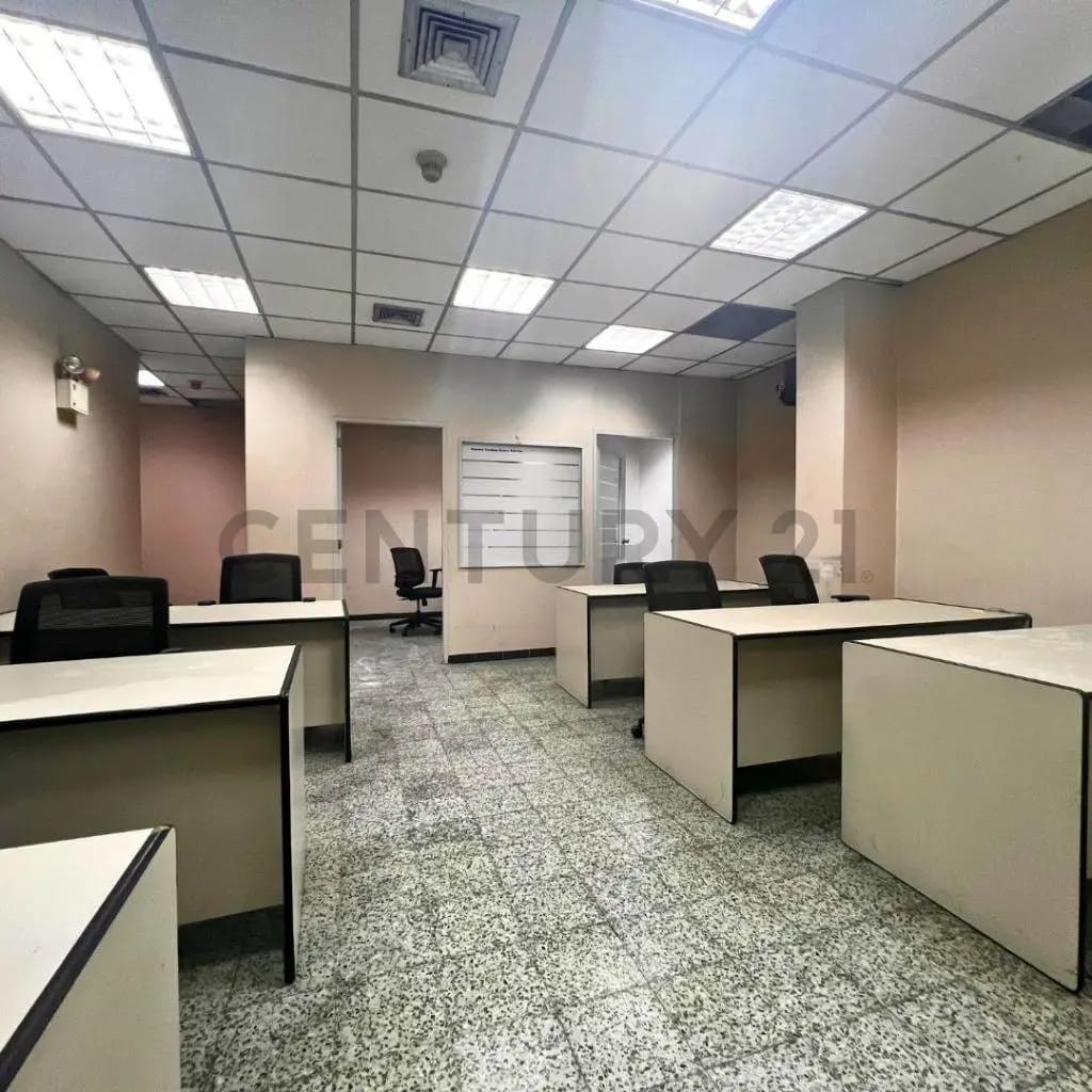 Local en Venta La Candelaria: Donde el capital no espera por la rentabilidad - 8
