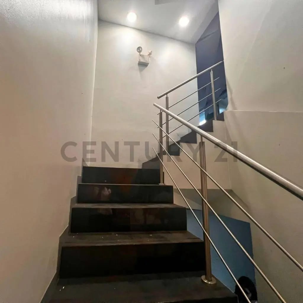 Local en Venta La Candelaria: Donde el capital no espera por la rentabilidad - 10
