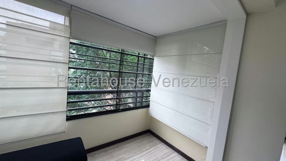 Apartamento (1 Nivel) en Alquiler en Campo Alegre, Distrito Metropolitano - 15