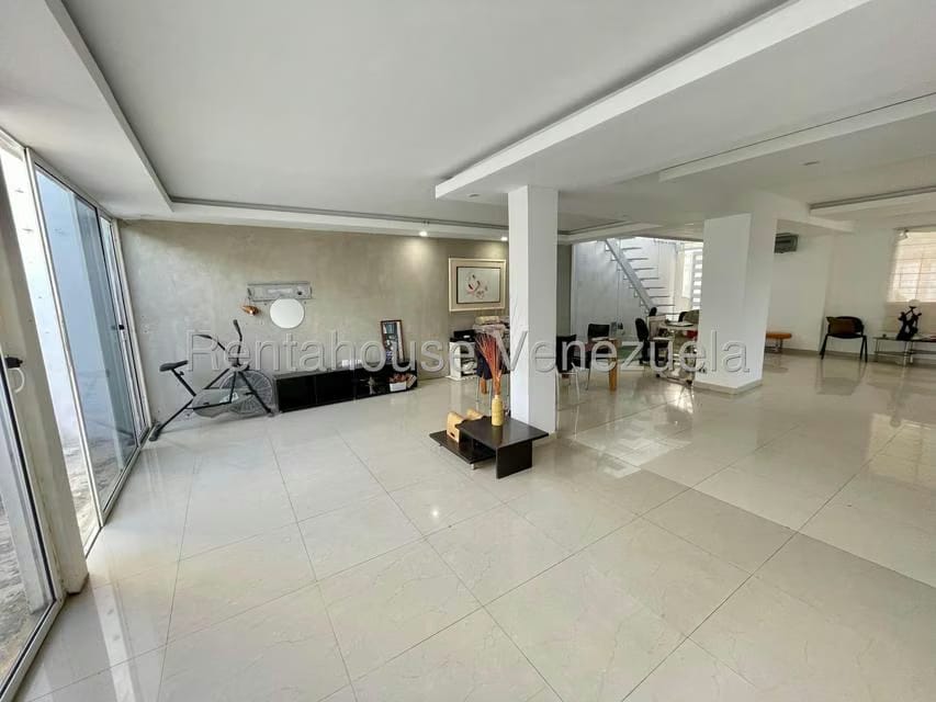 Casa (1 Nivel) en Venta en Ciudad Roca, Lara - 14