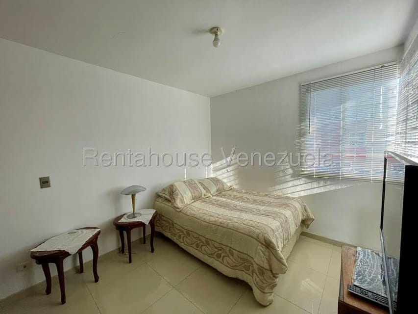Casa (1 Nivel) en Venta en Ciudad Roca, Lara - 18