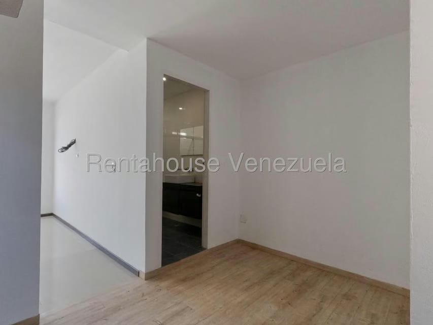 Casa (1 Nivel) en Venta en Ciudad Roca, Lara - 31