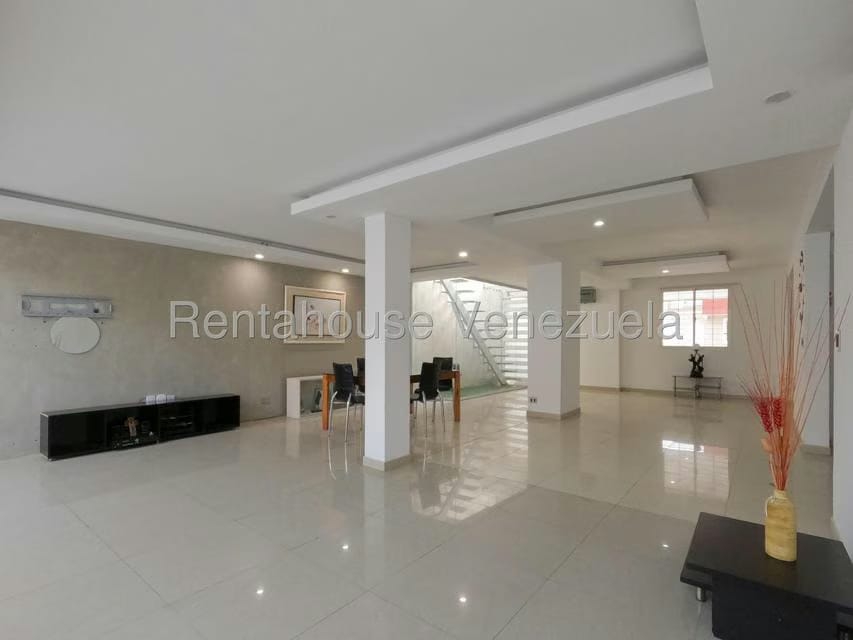Casa (1 Nivel) en Venta en Ciudad Roca, Lara - 9
