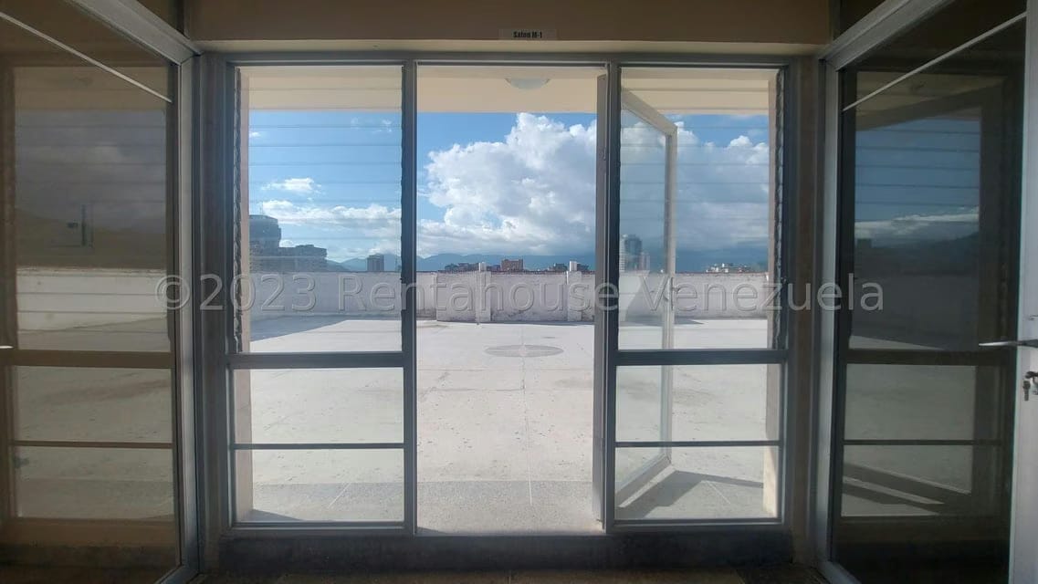 Comercial (Local Comercial) en Alquiler en Las Acacias, Carabobo - 3