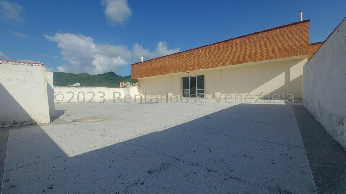 Comercial (Local Comercial) en Alquiler en Las Acacias, Carabobo - 9