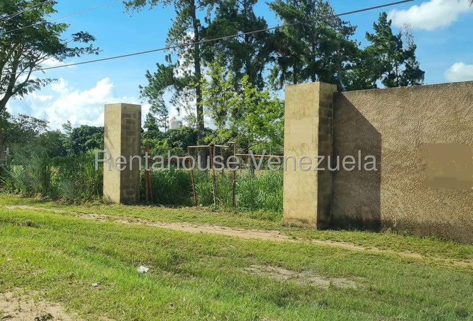 Terreno (Comercial) en Venta en Sector Avenida Intercomunal, Anzoategui - 2