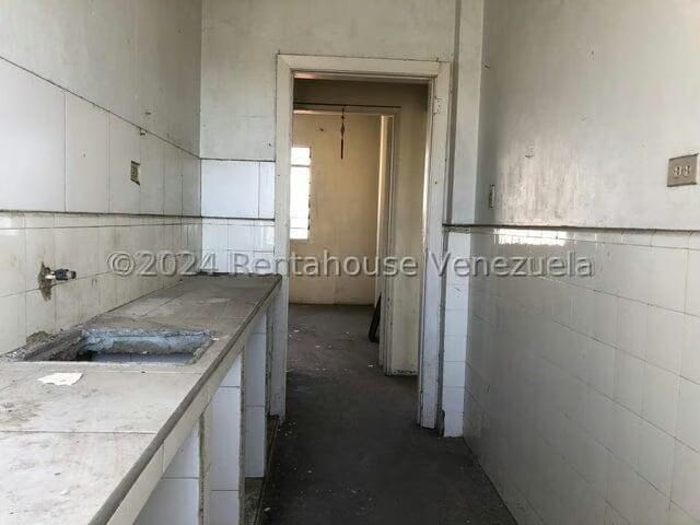 Comercial (Local Comercial) en Alquiler en La Candelaria, Carabobo - 8