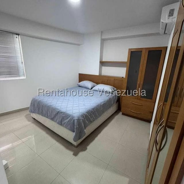 Apartamento (1 Nivel) en Alquiler en Palma Real, Carabobo - 8