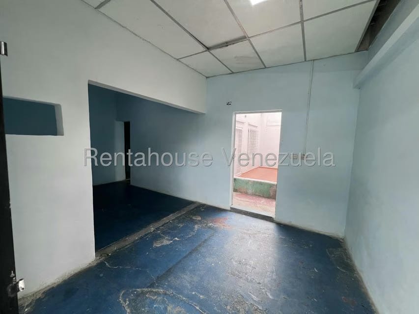Comercial (Local Comercial) en Alquiler en Centro, Lara - 2
