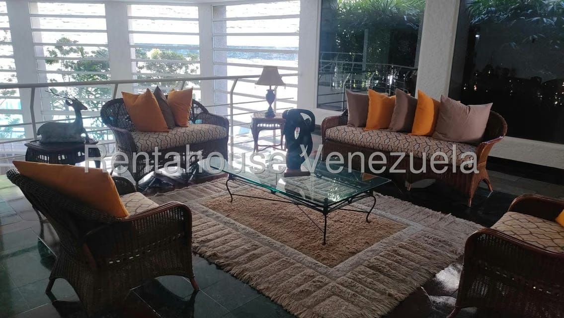 Apartamento (1 Nivel) en Alquiler en Altamira, Distrito Metropolitano - 15