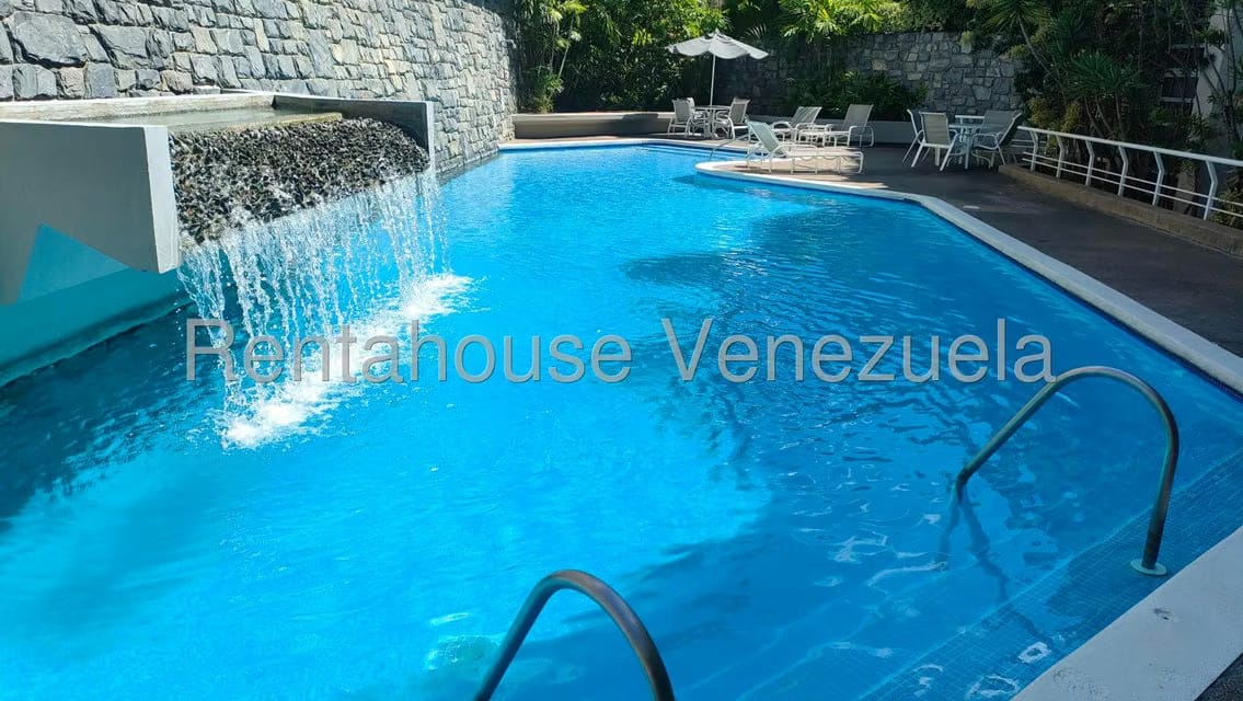Apartamento (1 Nivel) en Alquiler en Altamira, Distrito Metropolitano - 18