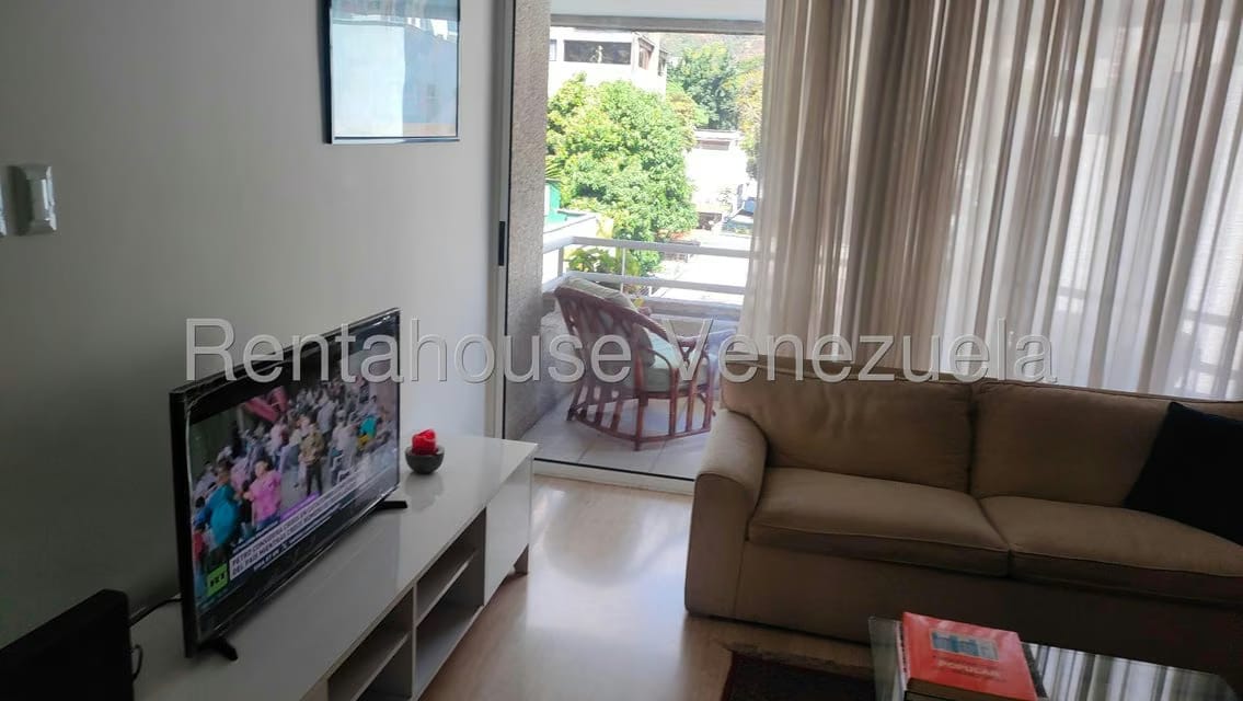 Apartamento (1 Nivel) en Alquiler en Altamira, Distrito Metropolitano - 4