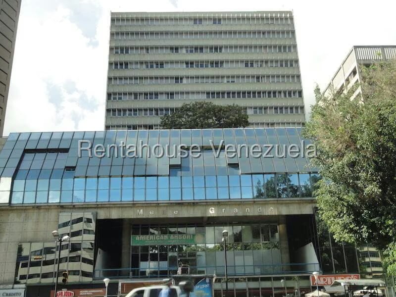 Comercial (Oficina) en Alquiler en Los Palos Grandes, Distrito Metropolitano