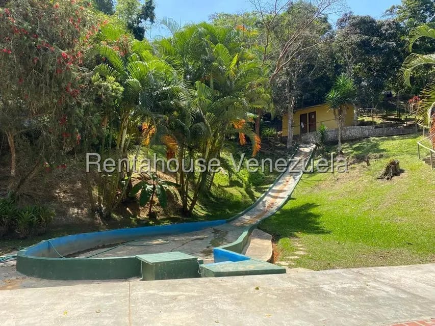 Terreno (Comercial) en Venta en El Hatillo, Distrito Metropolitano - 10