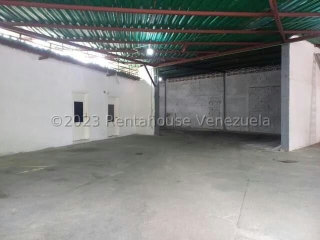 Comercial (Galpon - Deposito) en Venta en Guatire, Miranda - 2