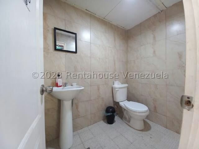 Comercial (Galpon - Deposito) en Venta en Guatire, Miranda - 11