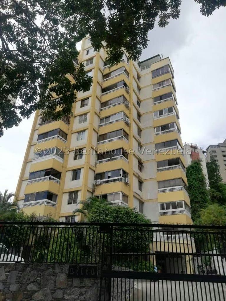 APARTAMENTO EN VENTA – ELENA MARIN NOBREGA