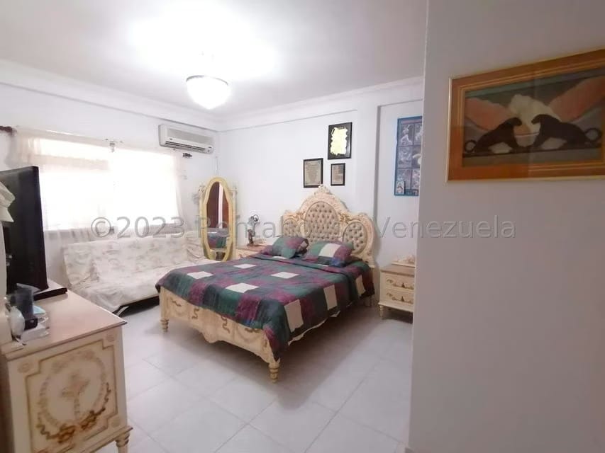 Casa (Multipes Niveles) en Venta en Zona Este, Lara - 12
