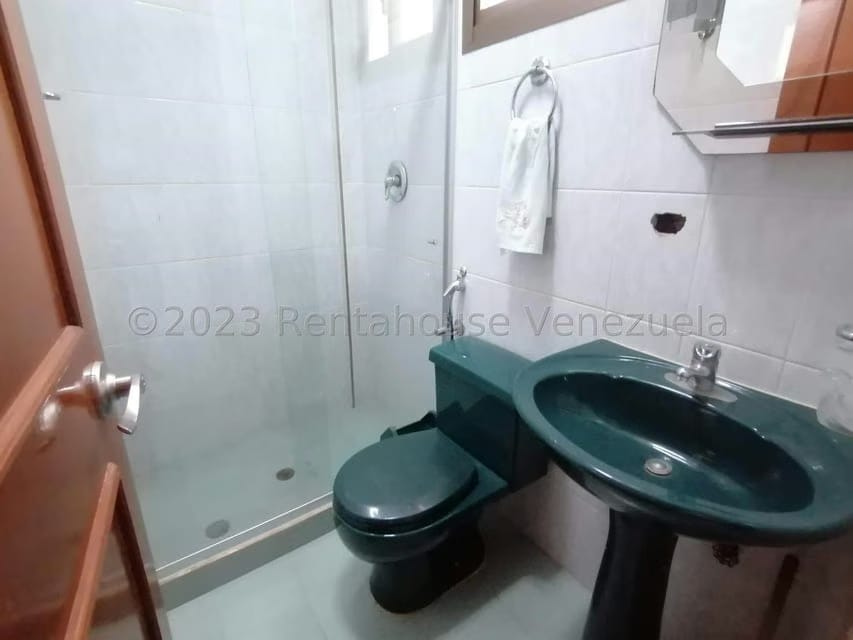 Casa (Multipes Niveles) en Venta en Zona Este, Lara - 14