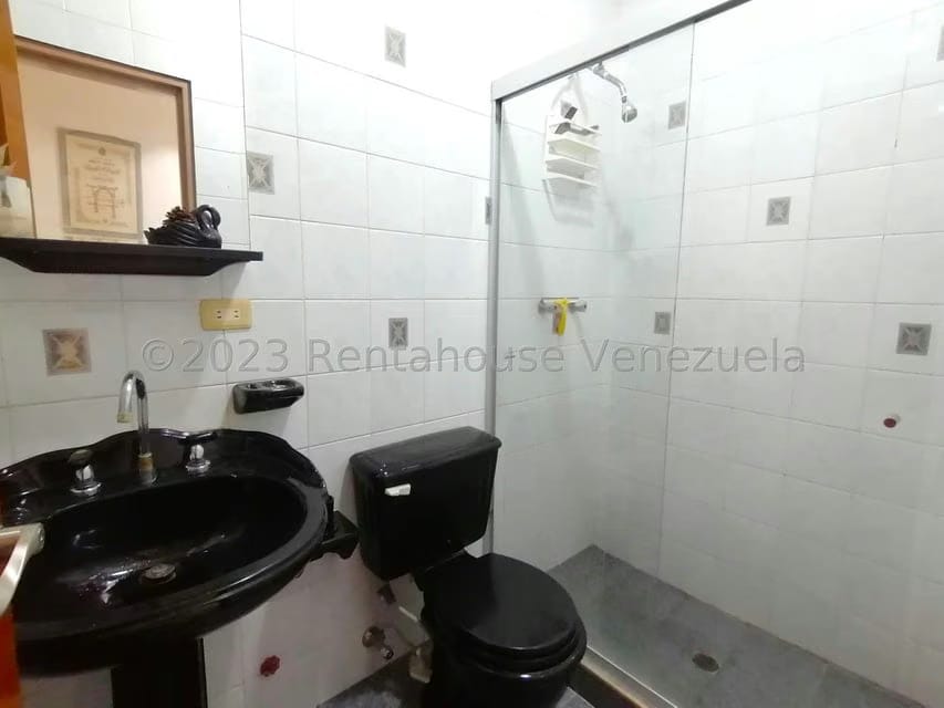 Casa (Multipes Niveles) en Venta en Zona Este, Lara - 27