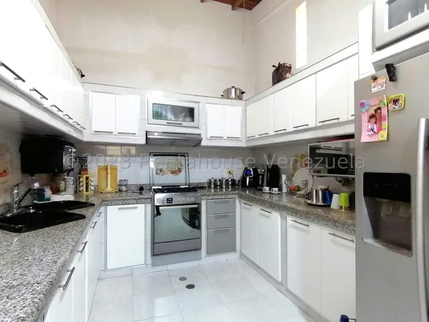 Casa (Multipes Niveles) en Venta en Zona Este, Lara - 10
