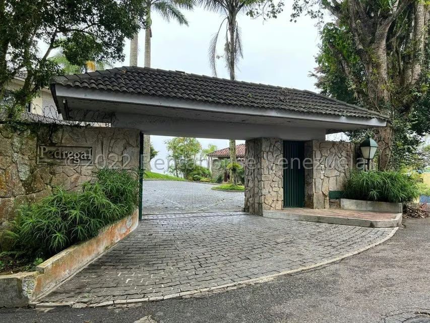 Casa (Multipes Niveles) en Venta en La Lagunita Country Club, Distrito Metropolitano - 20