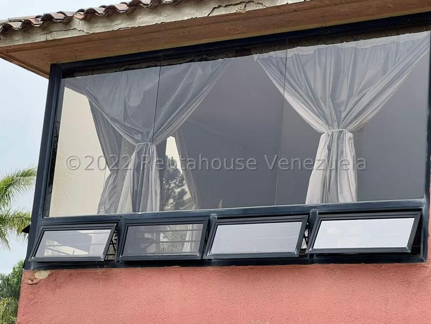 Casa (Multipes Niveles) en Venta en La Lagunita Country Club, Distrito Metropolitano - 48