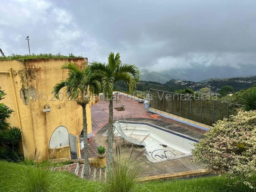 Casa (Multipes Niveles) en Venta en La Lagunita Country Club, Distrito Metropolitano - 54