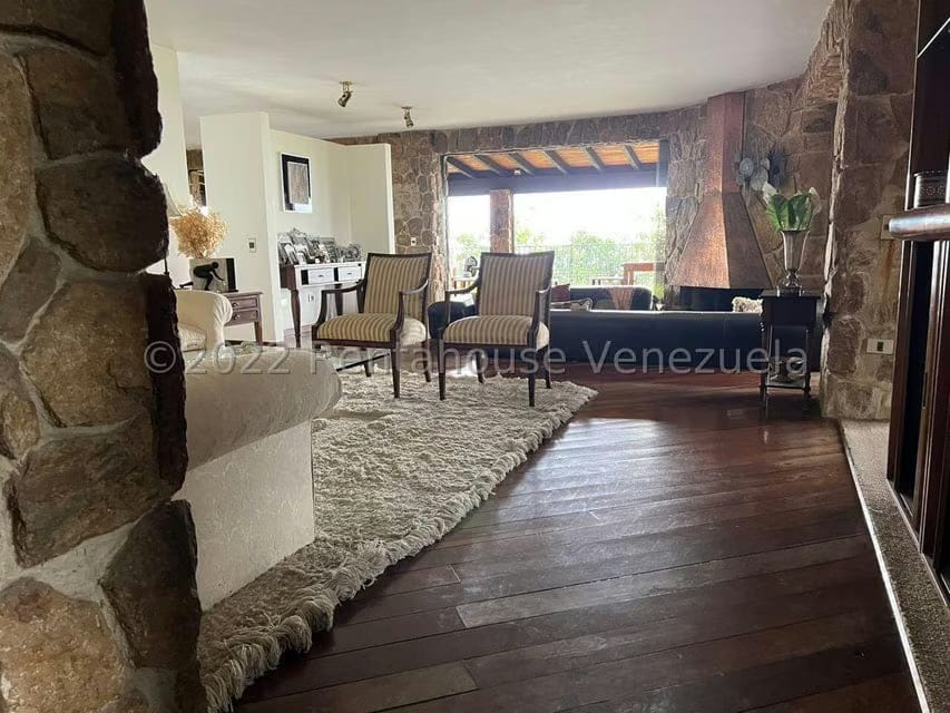 Casa (Multipes Niveles) en Venta en La Lagunita Country Club, Distrito Metropolitano - 73