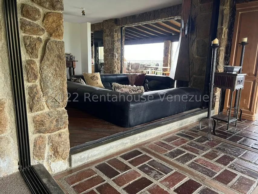 Casa (Multipes Niveles) en Venta en La Lagunita Country Club, Distrito Metropolitano - 78