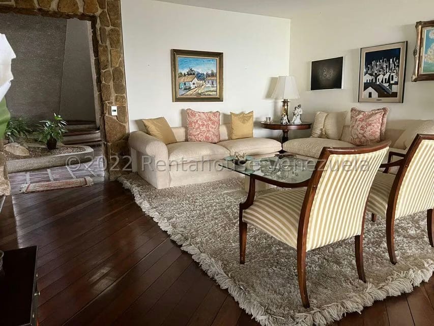 Casa (Multipes Niveles) en Venta en La Lagunita Country Club, Distrito Metropolitano - 90