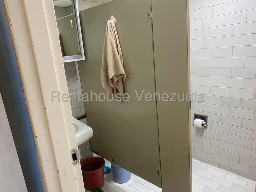 Comercial (Oficina) en Venta en Parroquia La Candelaria, Distrito Metropolitano - 8