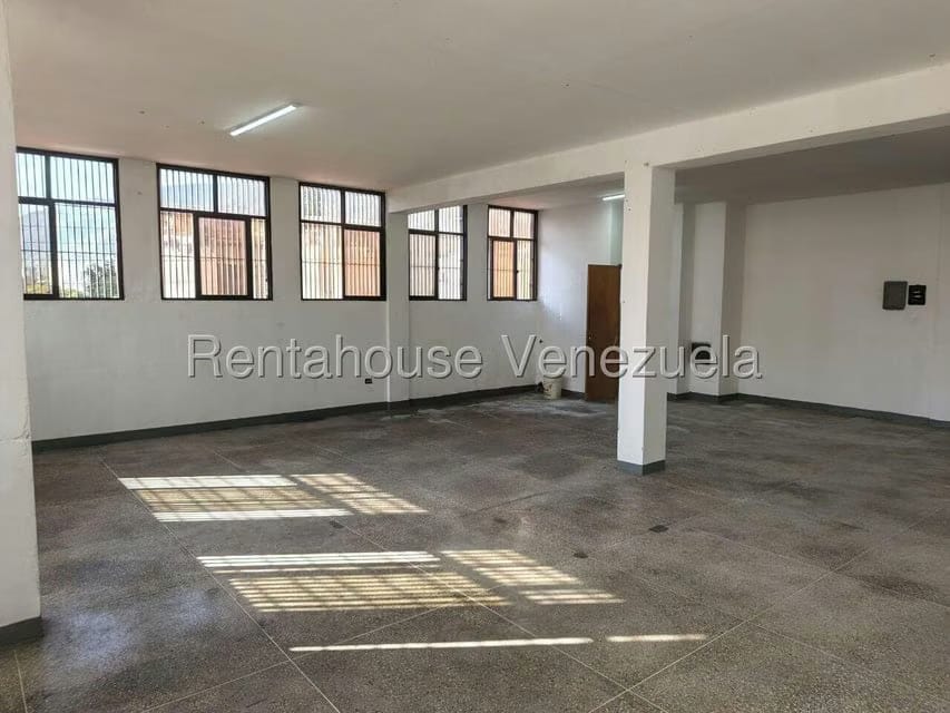 Comercial (Local Comercial) en Alquiler en Boleita Norte, Distrito Metropolitano - 11