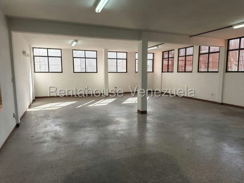 Comercial (Local Comercial) en Alquiler en Boleita Norte, Distrito Metropolitano - 10