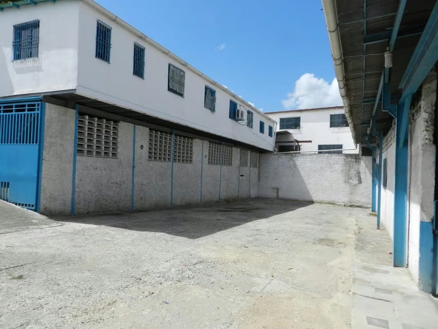 Comercial (Galpon - Deposito) en Venta en El Ingenio, Miranda - 6