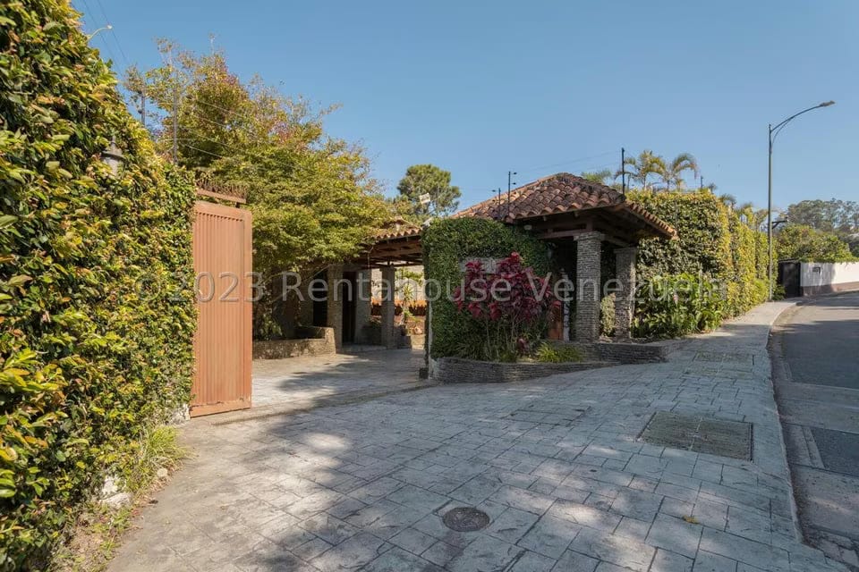 Casa (Multipes Niveles) en Venta en La Lagunita Country Club, Distrito Metropolitano - 12
