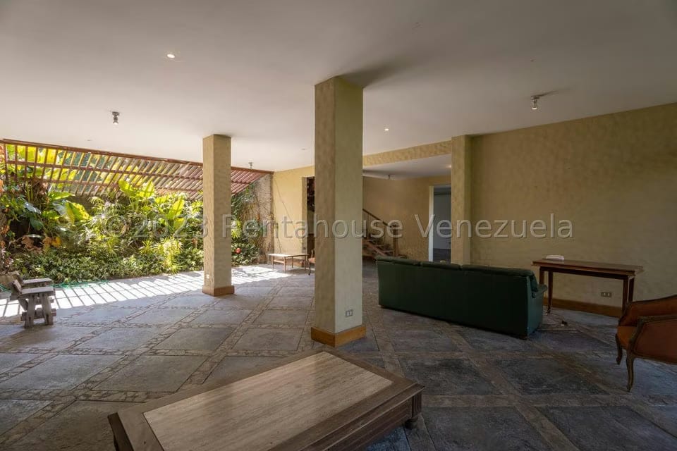 Casa (Multipes Niveles) en Venta en La Lagunita Country Club, Distrito Metropolitano - 18