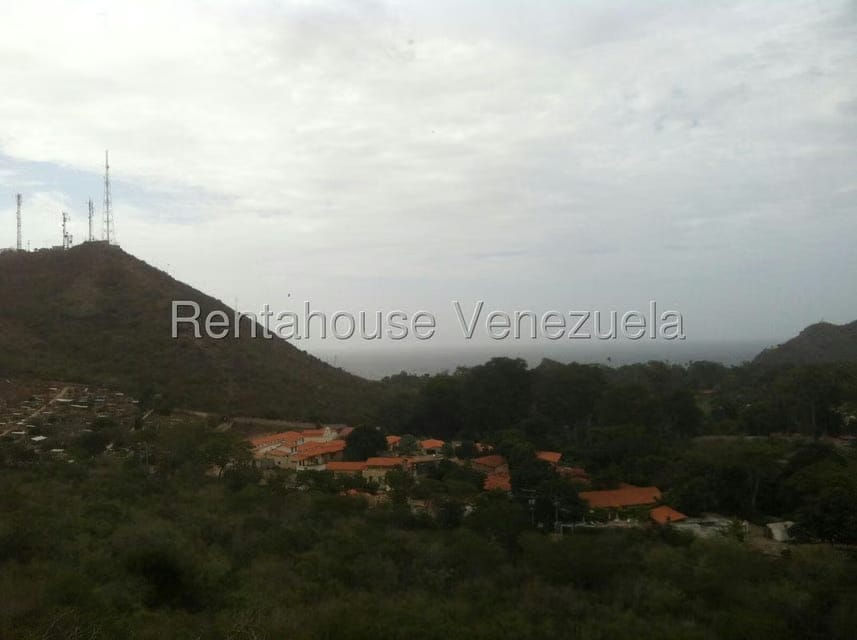Terreno (Comercial) en Venta en Sector El Portete, Aragua - 14