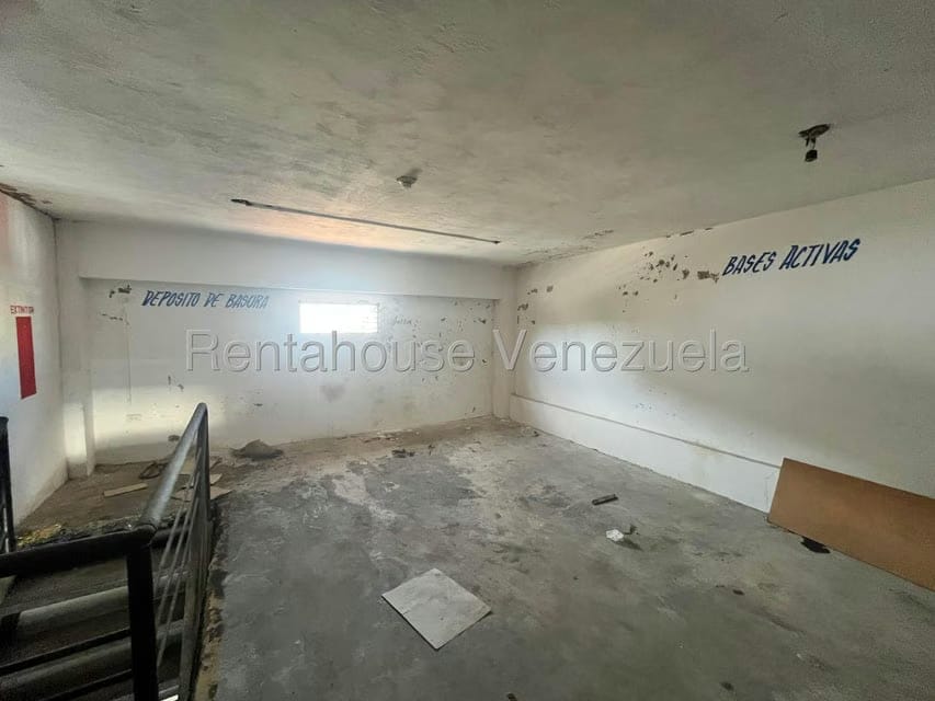 Comercial (Local Comercial) en Venta en Centro, Falcon - 14