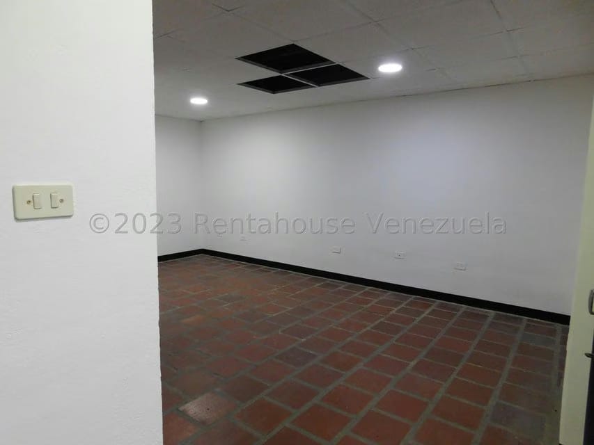Comercial (Local Comercial) en Alquiler en Centro, Lara - 2