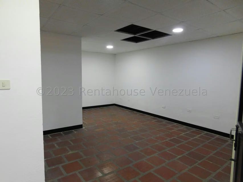 Comercial (Local Comercial) en Alquiler en Centro, Lara - 3