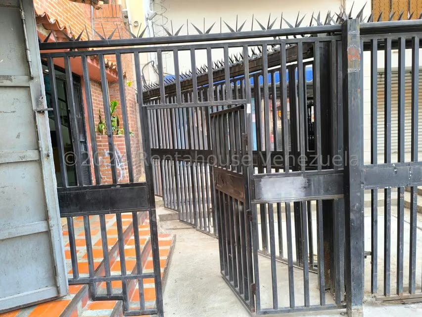 Comercial (Oficina) en Alquiler en Parroquia La Candelaria, Distrito Metropolitano - 14