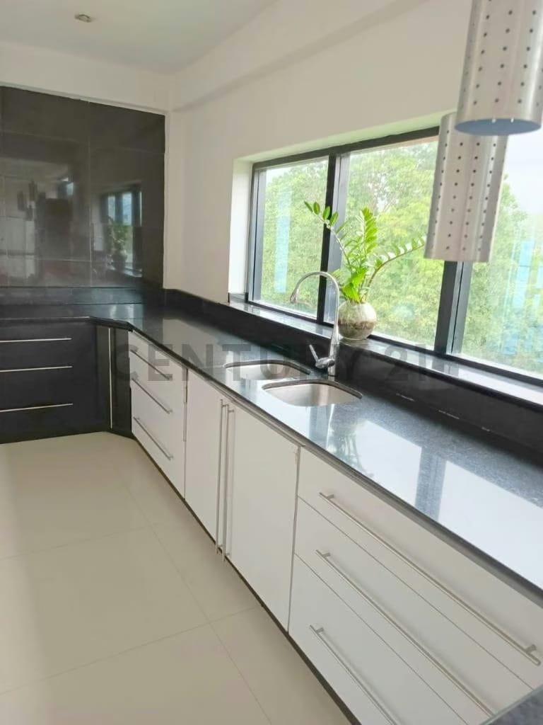 HERMOSA QUINTA EN VENTA - 11