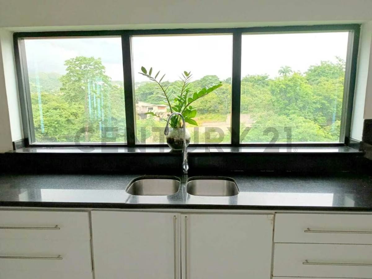 HERMOSA QUINTA EN VENTA - 9