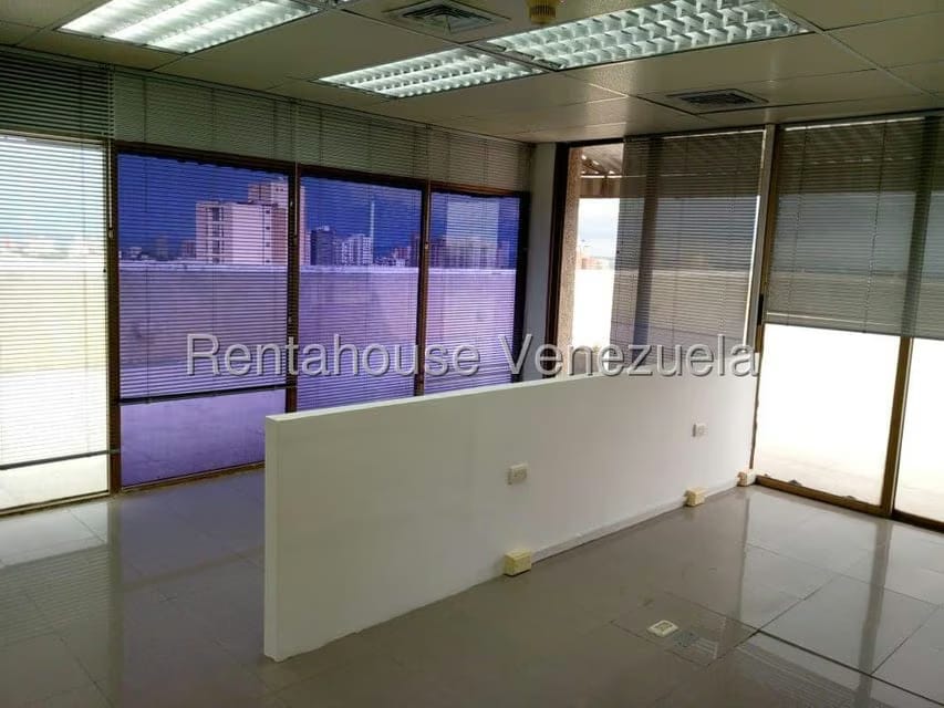 Comercial (Local Comercial) en Alquiler en 5 de Julio, Zulia - 21