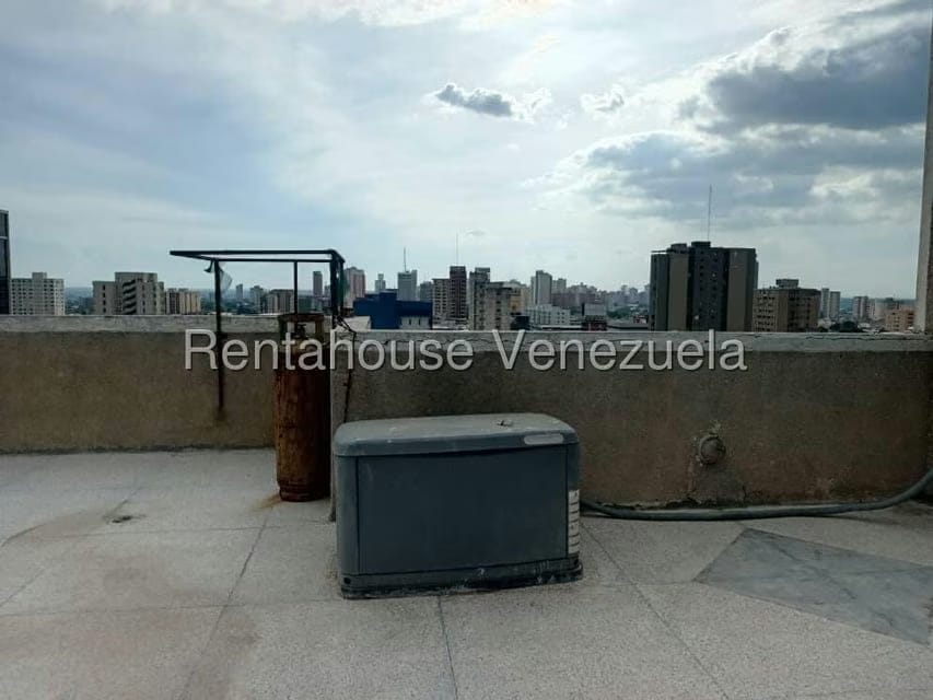 Comercial (Local Comercial) en Alquiler en 5 de Julio, Zulia - 28