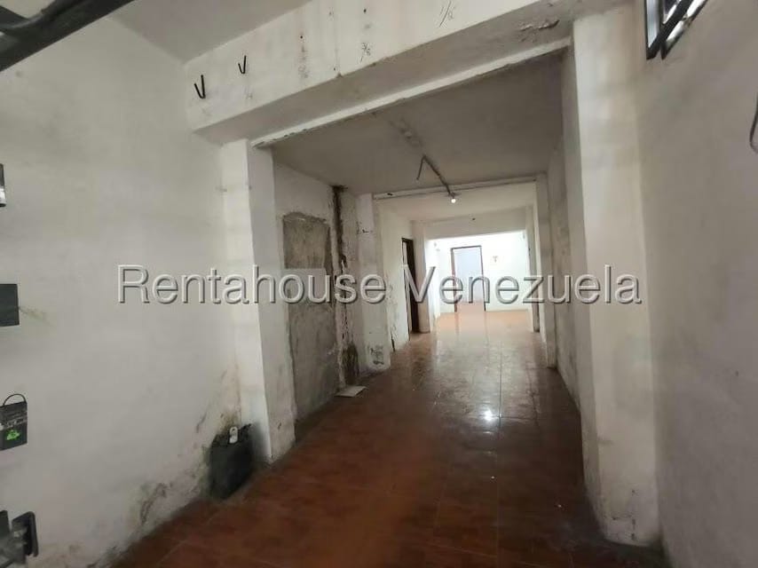Casa (1 Nivel) en Venta en San Bernardino, Distrito Metropolitano - 2